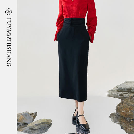 FUYAO扶摇 黑色裙子女夏季新款中式盘扣西装裙通勤休闲百搭半身裙 商品图3