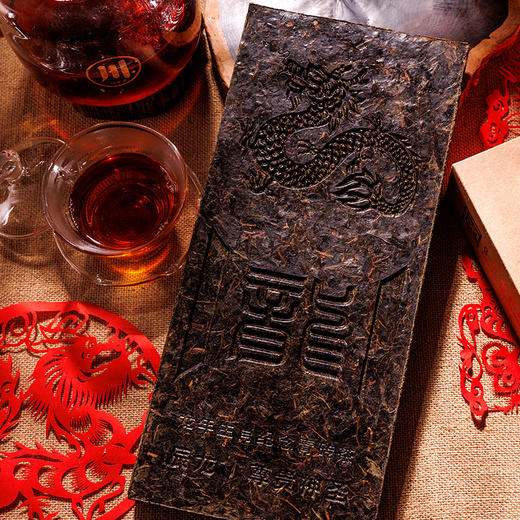龙年生肖纪念青砖茶 商品图3