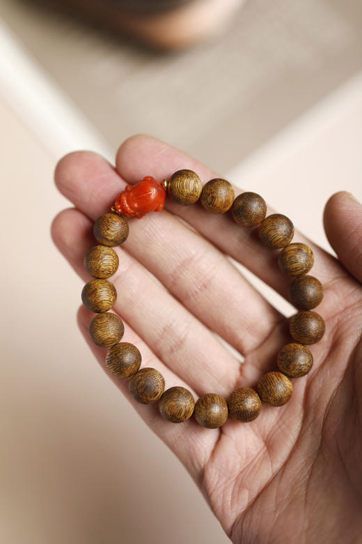 【青山特惠】10mm绿棋楠沉香 揽舒 手串搭配南红貔貅 c6 商品图7