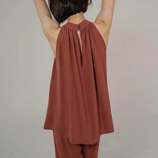 裁缝学苑AS213挂脖吊带背心纸样法式A版无袖上衣女装服装打板 商品图1