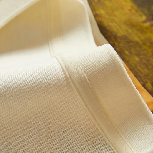 谜底宽松印花T恤女2024夏季新款复古印花后背拼接上衣女246MT7049 商品图3