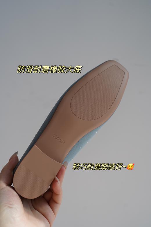 一款两穿波点BlingBling烫钻弹力色丁乐福鞋 里垫小羊皮 细腻柔滑透气好 优雅特别 DA牌轻奢感 耐磨舒适好走 平跟优雅知性 开车上班百搭舒适通勤 双色可选 商品图7
