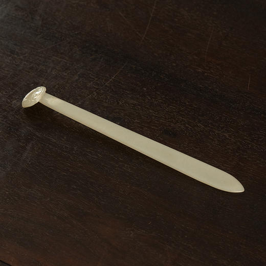 清 和田玉雕如意形发簪 商品图1