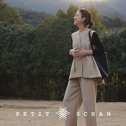 PETIT SCHAN小闪 CLO#205 Ice floes in spring 春日浮冰 韩国进口精纺美丽诺羊毛侧插袋九分阔腿裤 商品图3