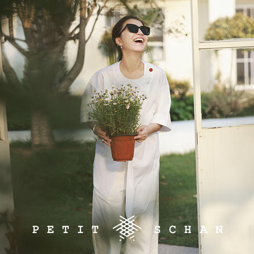 PETIT SCHAN小闪 CLO#237 Nautical diary 航海日记 开叉系带设计落肩短袖 商品图4