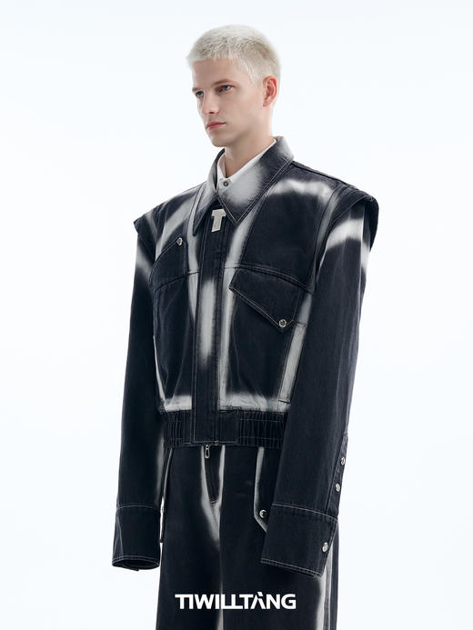 TIWILLTANG启世录“桅曜衍型”喷色牛仔拼接长袖尖领夹克短款外套 商品图2
