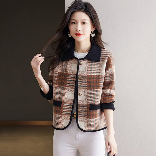 CC17-1929春秋小个子短外套女2024新款洋气翻领小香风针织开衫格子宽松上衣 商品图2