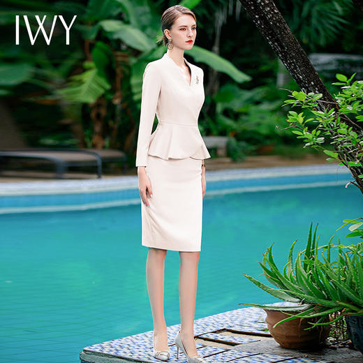 IWY/白色气质女神范儿荷叶边西装外套包臀裙时尚套装春季套裙CS1852 商品图3