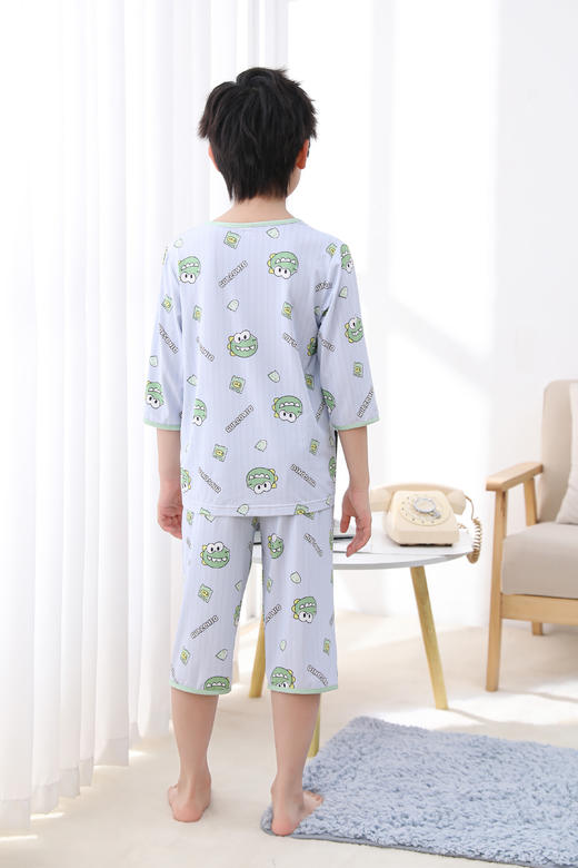 【39元限时秒杀】【秀黛】男童圆领针织印花空调衫男童睡衣家居服H1441002T【门店同款】【如遇缺货自动退款，介意勿拍】 商品图4