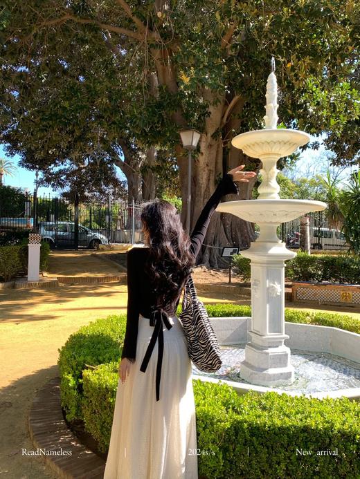 Read Nameless /睫毛蕾丝边黑色交叉绑带打底衫+塞维利亚白色蕾丝裙 商品图13