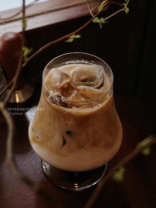 生椰·冰拿铁 商品图3