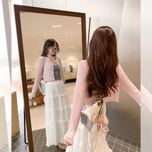 <曾小咸推荐>【甜妹上线】粉色开衫+背心+半身裙 商品图2