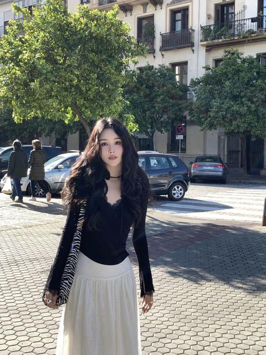 Read Nameless /睫毛蕾丝边黑色交叉绑带打底衫+塞维利亚白色蕾丝裙 商品图3