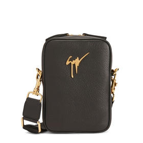 Giuseppe Zanotti 男士金属签字徽标鳄鱼纹皮革单肩包 黑色 IBU2009001