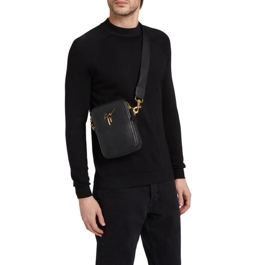 Giuseppe Zanotti 男士金属签字徽标鳄鱼纹皮革单肩包 黑色 IBU2009001 商品图3