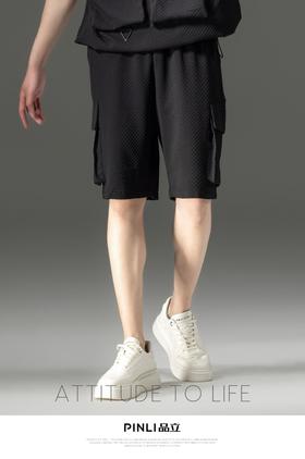 PINLI品立裁魂夏季新款男直筒华夫格工装短裤黑色休闲五分裤BC242117032