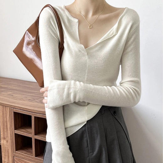 【E】超细羊毛!莱赛尔天丝V领上衣 商品图5