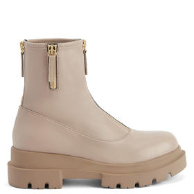 Giuseppe Zanotti 女士签名徽标平底靴 杏色 I270025003