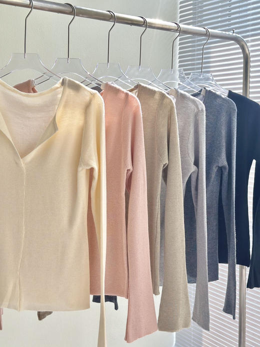 【E】超细羊毛❗️莱赛尔天丝V领上衣（均码合适90-130斤左右） 商品图5