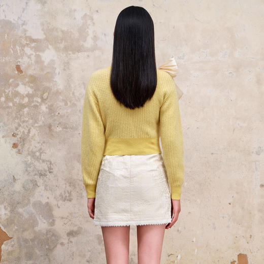 MAXRIENY精致复古感套头针织毛衫2023秋冬新款截短蝴蝶结毛衣女MS88SW561Y30 商品图3
