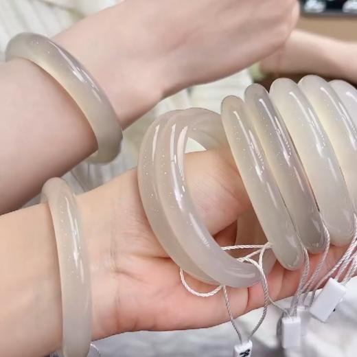 香槟-金-色冰玉髓手镯 商品图0