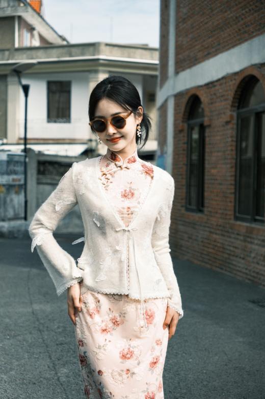 逸红颜明月优选#「梨思」松软的蝴蝶针织开衫,全身立体蝴蝶刺绣, 飘逸灵动 商品图1