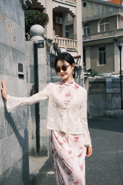 逸红颜明月优选#「梨思」松软的蝴蝶针织开衫,全身立体蝴蝶刺绣, 飘逸灵动 商品图12