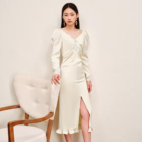 MAXRIENY复古轻熟女开叉缎面连衣裙极简杏色抽褶裙MS88DR543Y00