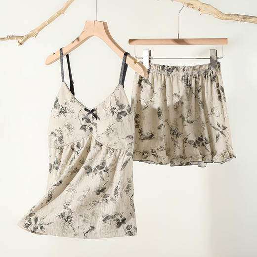 清爽夏日复古印花吊带短裤免穿文胸家居服套装高级感可外穿睡衣女Y21061复古模杯吊带套 商品图6