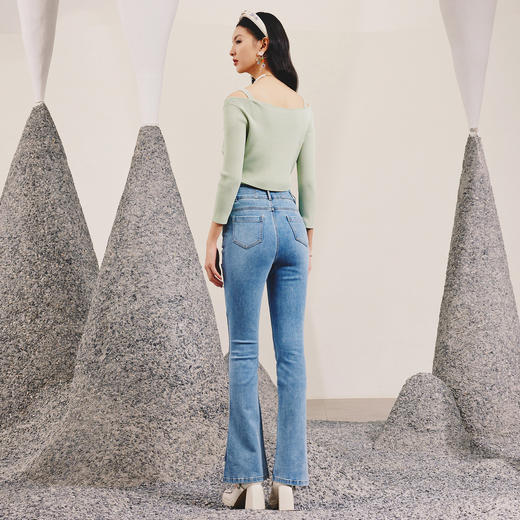 MAXRIENY精致复古感蜻蜓系列钉珠针织衫2023春上衣女MC88SW070G00 商品图3