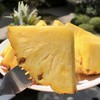 【海南有机金钻凤梨】金黄色的果肉，果香淡雅迷人， 果肉带来的甜蜜滋味 不涩口不麻嘴无需盐泡 肉质脆嫩、细腻、纤维少，还有丰盈的汁水一咬就爆汁 商品缩略图6