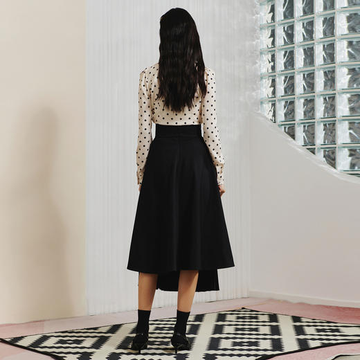 【波动心弦】MAXRIENY复古波点泡泡袖打底上衣女2023春季新款衬衫MC88TP072D00 商品图3