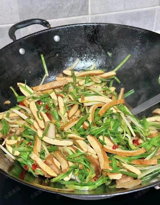 周二取货：【宜兴万石水芹】一捆1斤左右，有根带叶，茎白、叶清香，水分多，既可荤炒，又可素拌！ 商品图6