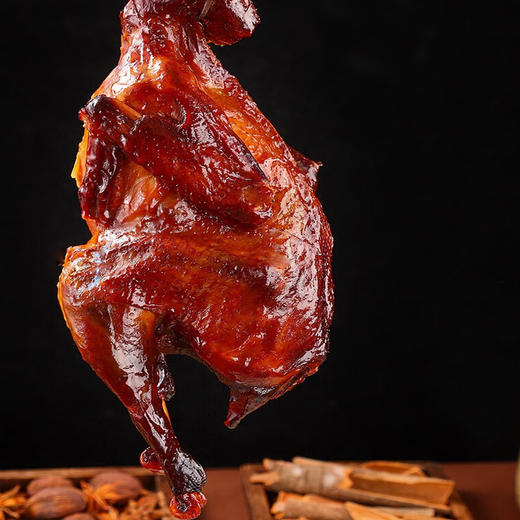 弥勒卤鸡  好吃到嗦手指    咸香鲜美 嫩而不柴  很耙很入味   吃过一次 久久忘不掉！ 商品图1