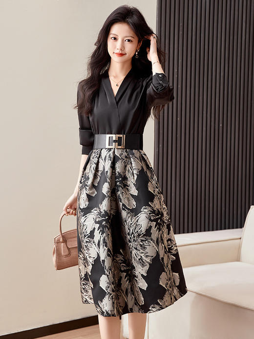 2024春装韩版新款时尚印花拼色气质修身女中长款连衣裙QY23216 商品图2