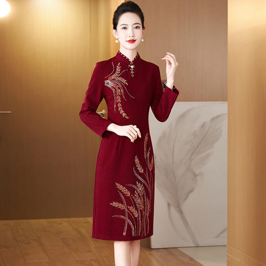 LC 2430连衣裙重工烫钻钉珠妈妈礼服 商品图2