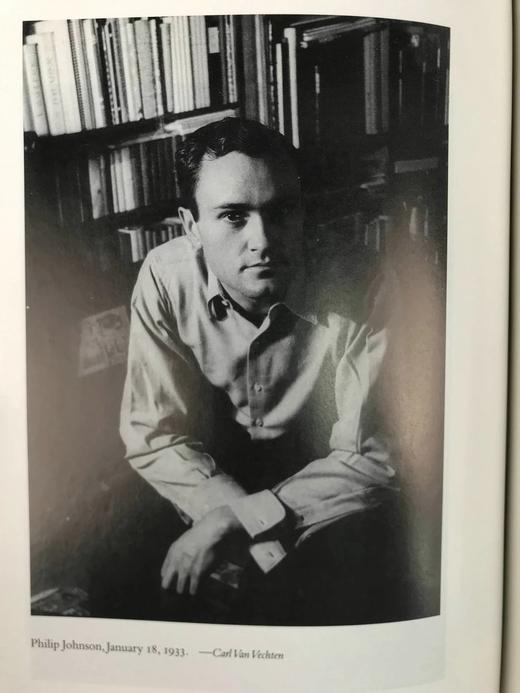 厄普代克《艺术与文学的一个世纪》 数十幅插图 精装16开 商品图8