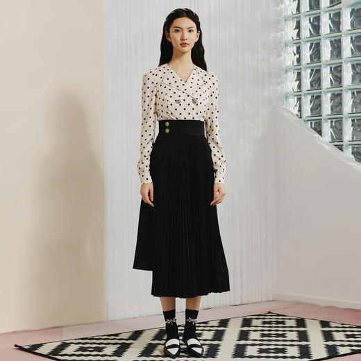 【波动心弦】MAXRIENY复古波点泡泡袖打底上衣女2023春季新款衬衫MC88TP072D00 商品图1