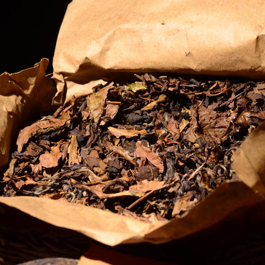 七年陈困鹿山贡茶基地古树老白茶！市面无货，独家货源分享！600g大竹筐装！枣香浓郁，汤体醇厚，入口野花香非常充足！ 商品图3