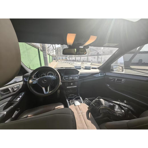 奔驰 E 260 L 运动型【长租-北京】 商品图4