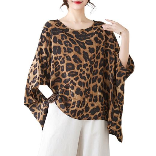 福利款~雀说时尚宽松大码女装新款复古文艺气质蝙蝠袖时尚豹纹花圆领T恤上衣AL 商品图4