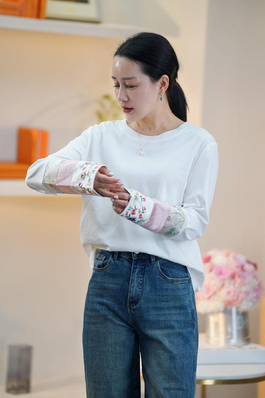 【S1L2】臣禾 圆领新中式拼接长袖T恤JZ241080358【金猪甄选】 商品图4