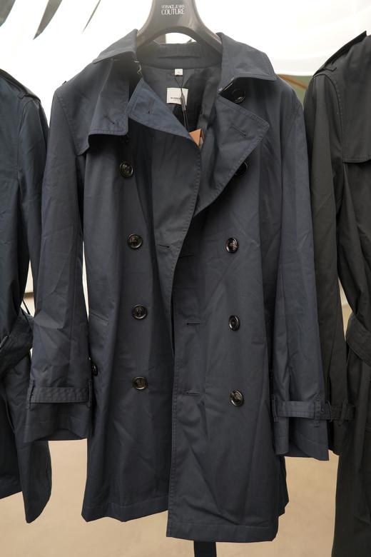 【特惠预定】Burberry 博柏利 男士全棉防风雨风衣外套，偏大半码，藏青色中长款，黑色长款 商品图2