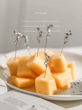 水果签家用金属ins风轻奢可爱水果叉子装饰摆件