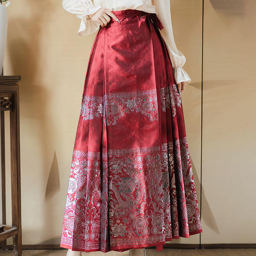 2024新款新中式女装国风马面裙高腰百褶小个子日常汉服半身裙KK3109 商品图3