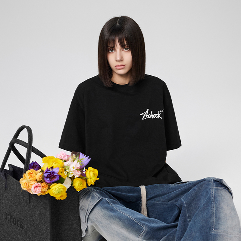 【Achock官方店】潮牌小花印花英文情侣半袖t恤美式宽松圆领短袖