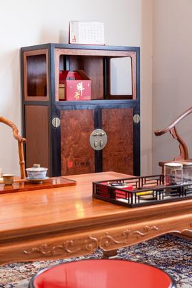 红桥红  家具严选  缅甸花梨(大果紫檀）  【紫光檀 125小号素面 万历柜】