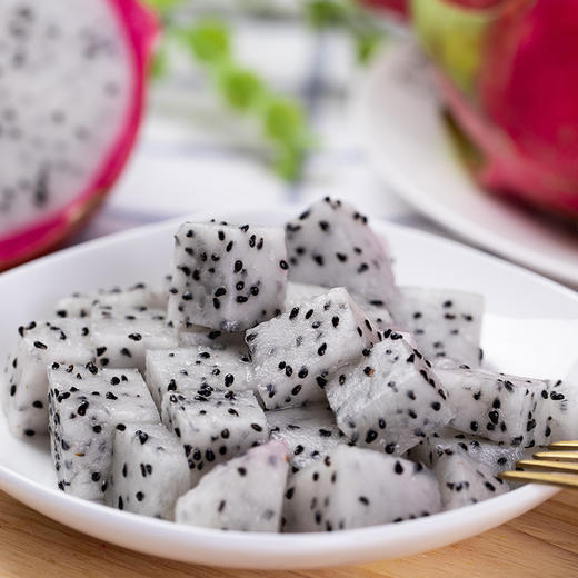 白心火龙果约2.5斤装 商品图2