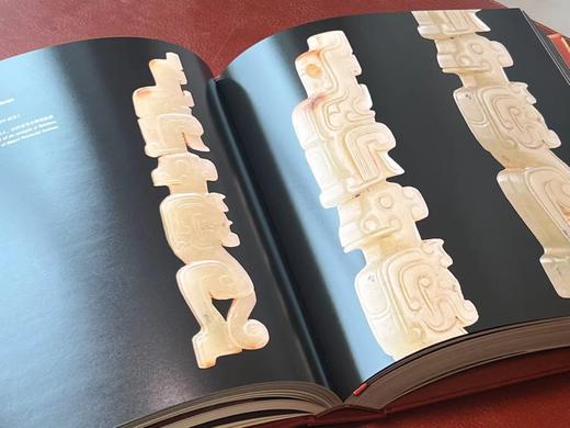 《华夏之华：山西古代文明精粹》，清华大学艺术博物馆 山西博物院编，布面精装，开本：28cmx24.2cm，页数：1200页，上海书画出版社2024年2月底出版。 商品图4