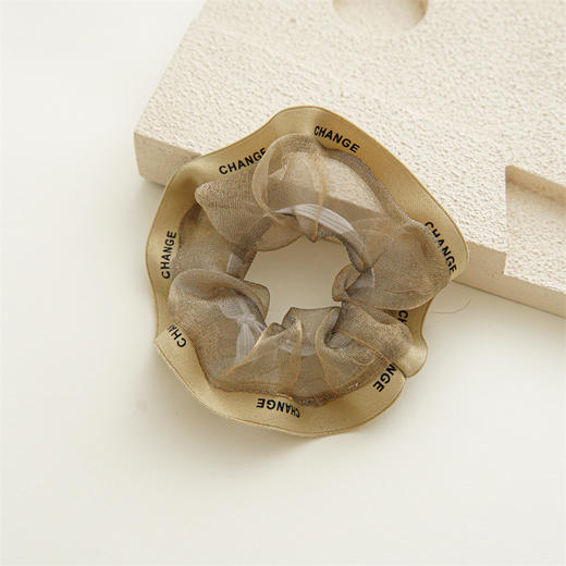 【加大加厚，新款小香风大肠发圈】小香风大肠发圈头绳，法式女扎马尾布艺发圈褶皱发饰QQ 商品图5